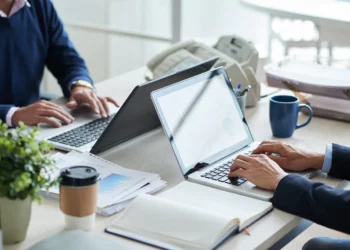 How to save money on Microsoft Office with legal and safe